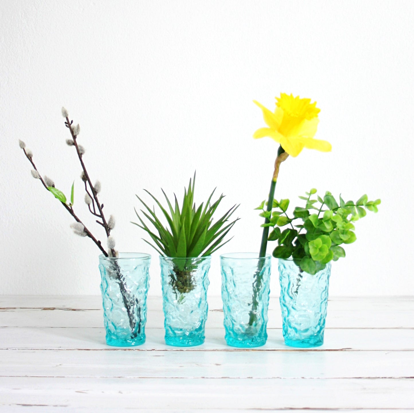 SOLD - Vintage Mid Century Modern Aquamarine Lido Glasses by Anchor Hocking / Vintage Aqua Juice Glasses