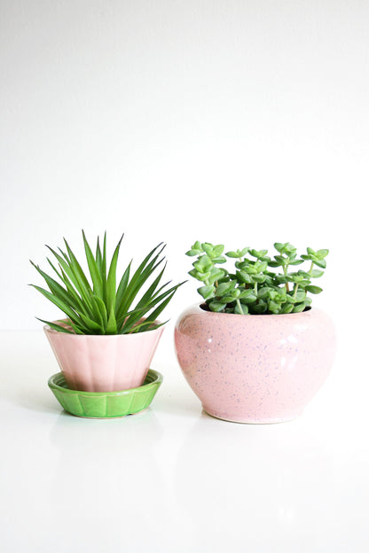 SOLD - Mid Century Modern Pink Speckled Planter / Vintage Pink Ceramic Flower Pot
