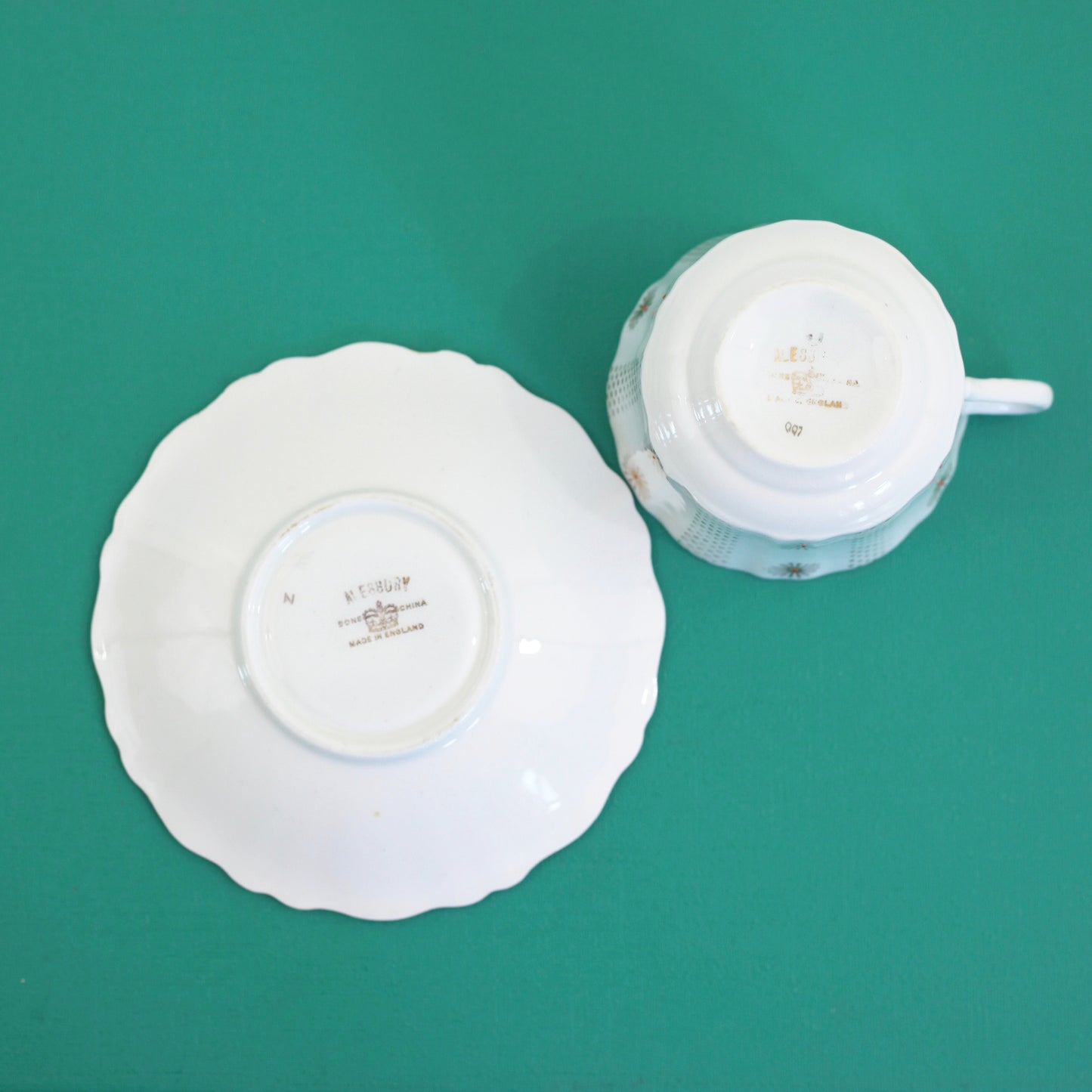 SOLD - Mid Century Alesbury Starburst Teacup & Saucer