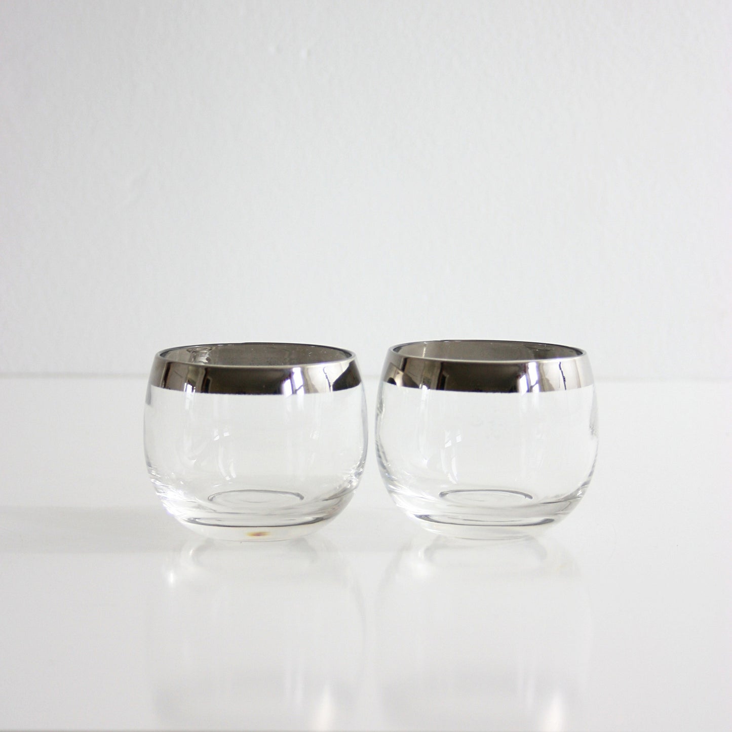 SOLD - Set of Six Mid Century Modern Dorothy Thorpe Roly Poly Glasses