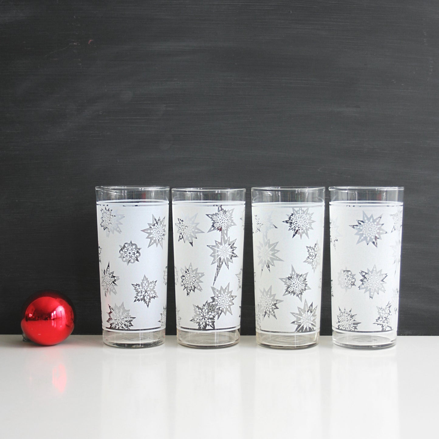 SOLD - Mid Century Frosted Snowflake Glasses / Vintage Federal Glass Snowflake Tumblers