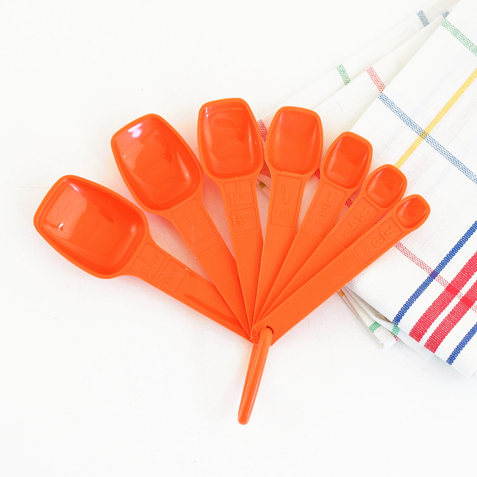 Vintage Orange Tupperware Plastic Measuring Spoons, Set. US