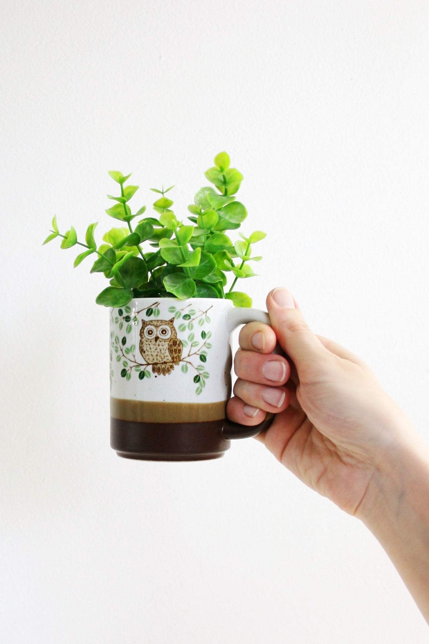 SOLD - Vintage Stoneware Owl Mug / Vintage Coffee Mug