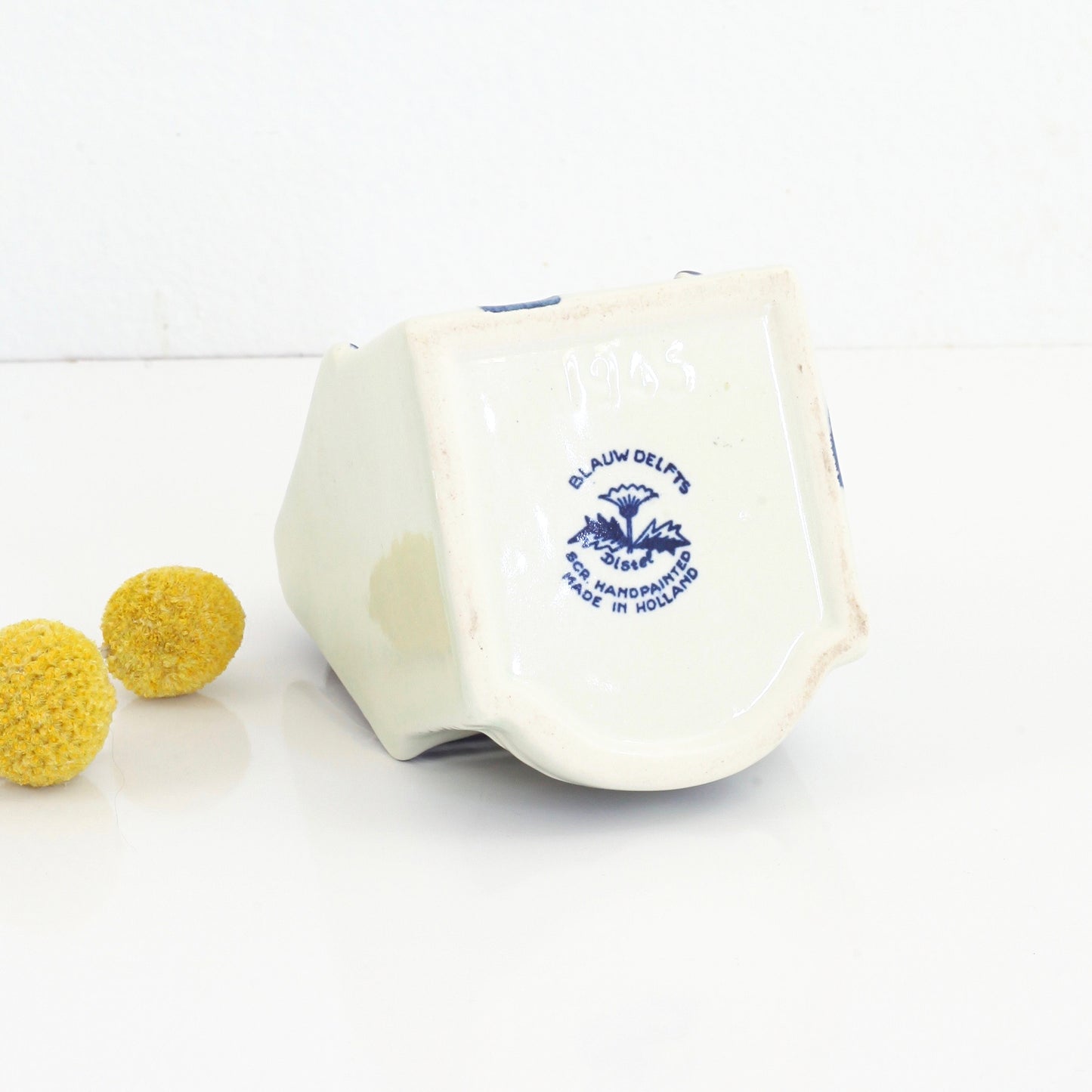 SOLD - Vintage Blauw Delfts Holland House Ashtray