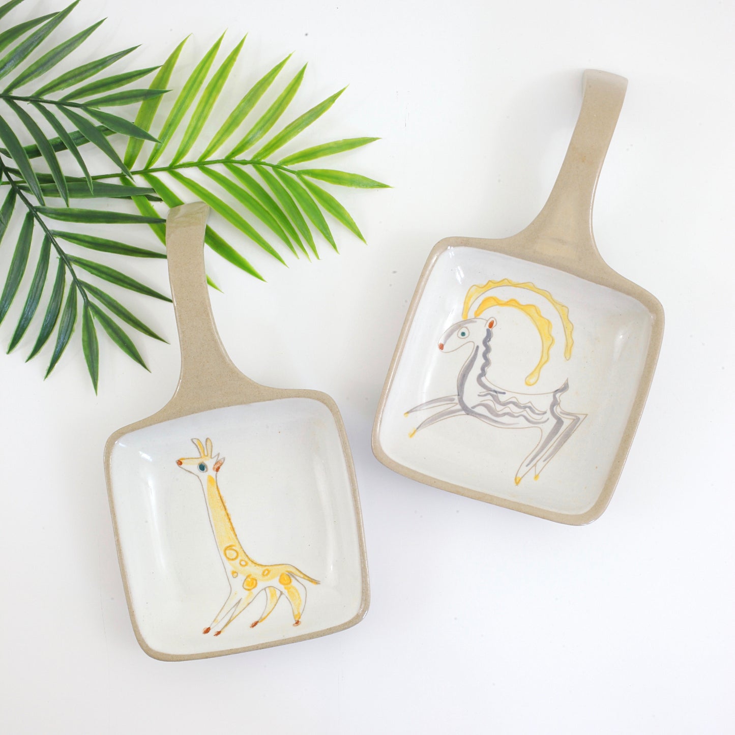SOLD - Mid Century Modern Glidden Ram Handled Serving Dish