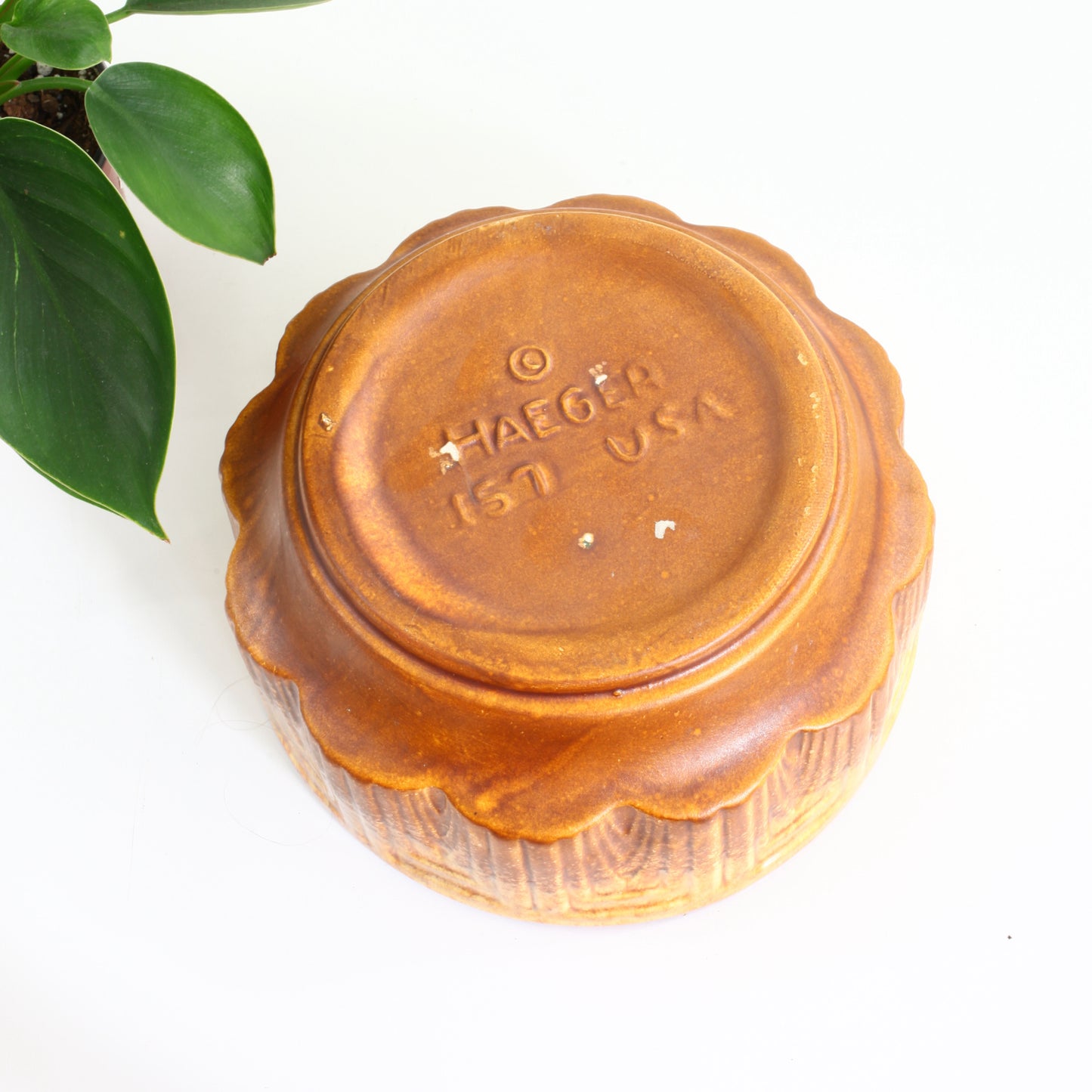 SOLD - Mid Century Modern Haeger Planter