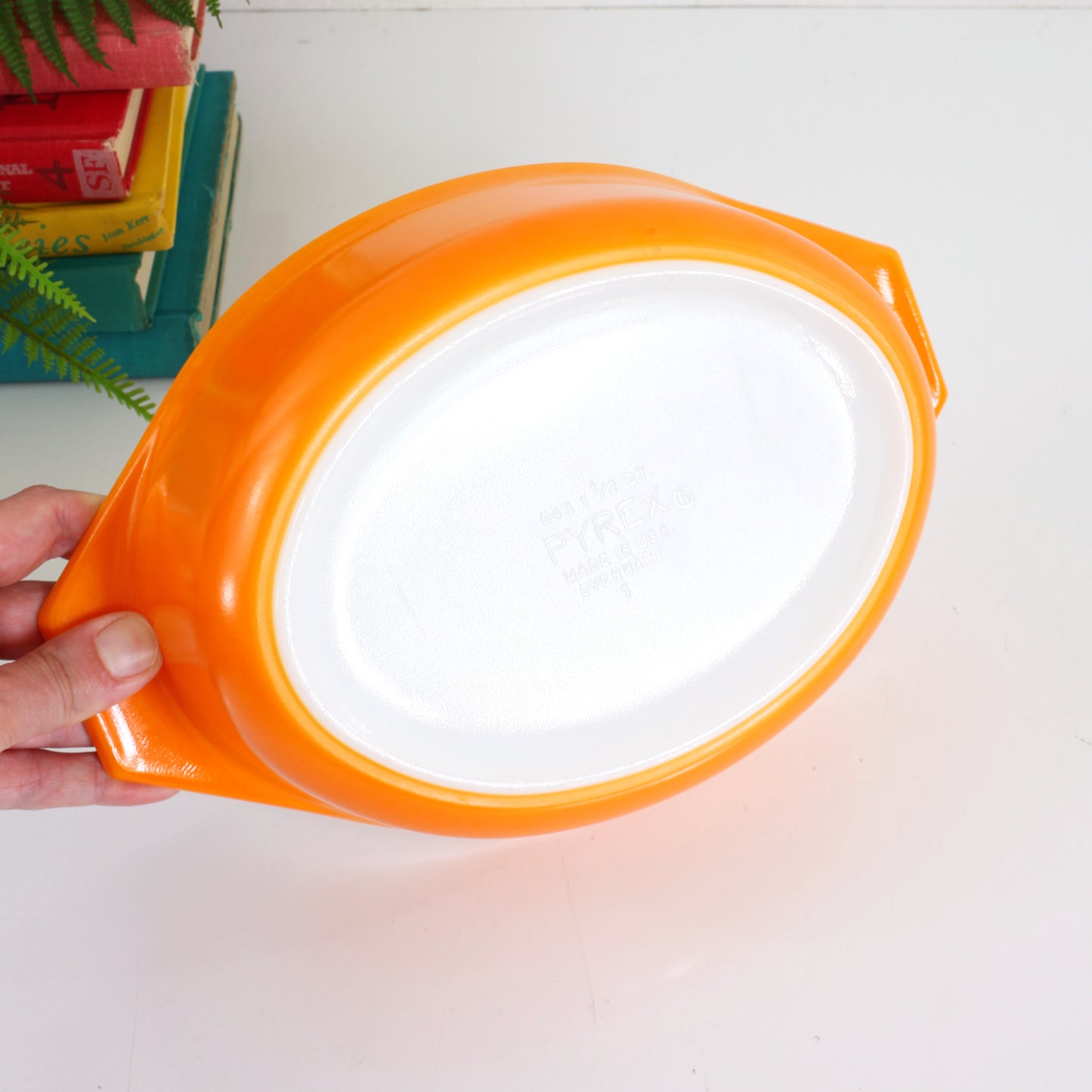SOLD - Vintage Orange Pyrex 043 1.5 Quart Casserole with Lid