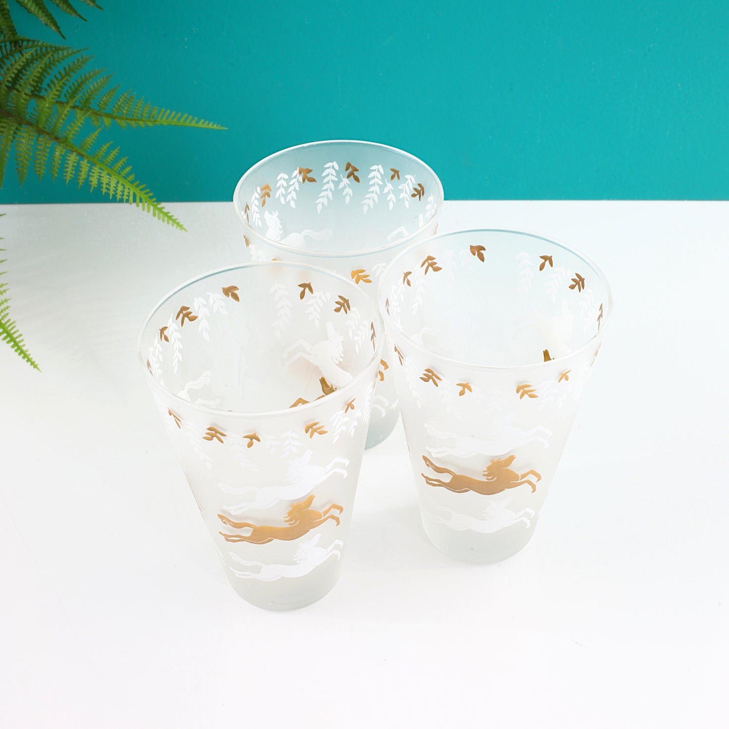 SOLD - Mid Century Modern Libbey Cavalcade 13oz Glasses / Set of 3