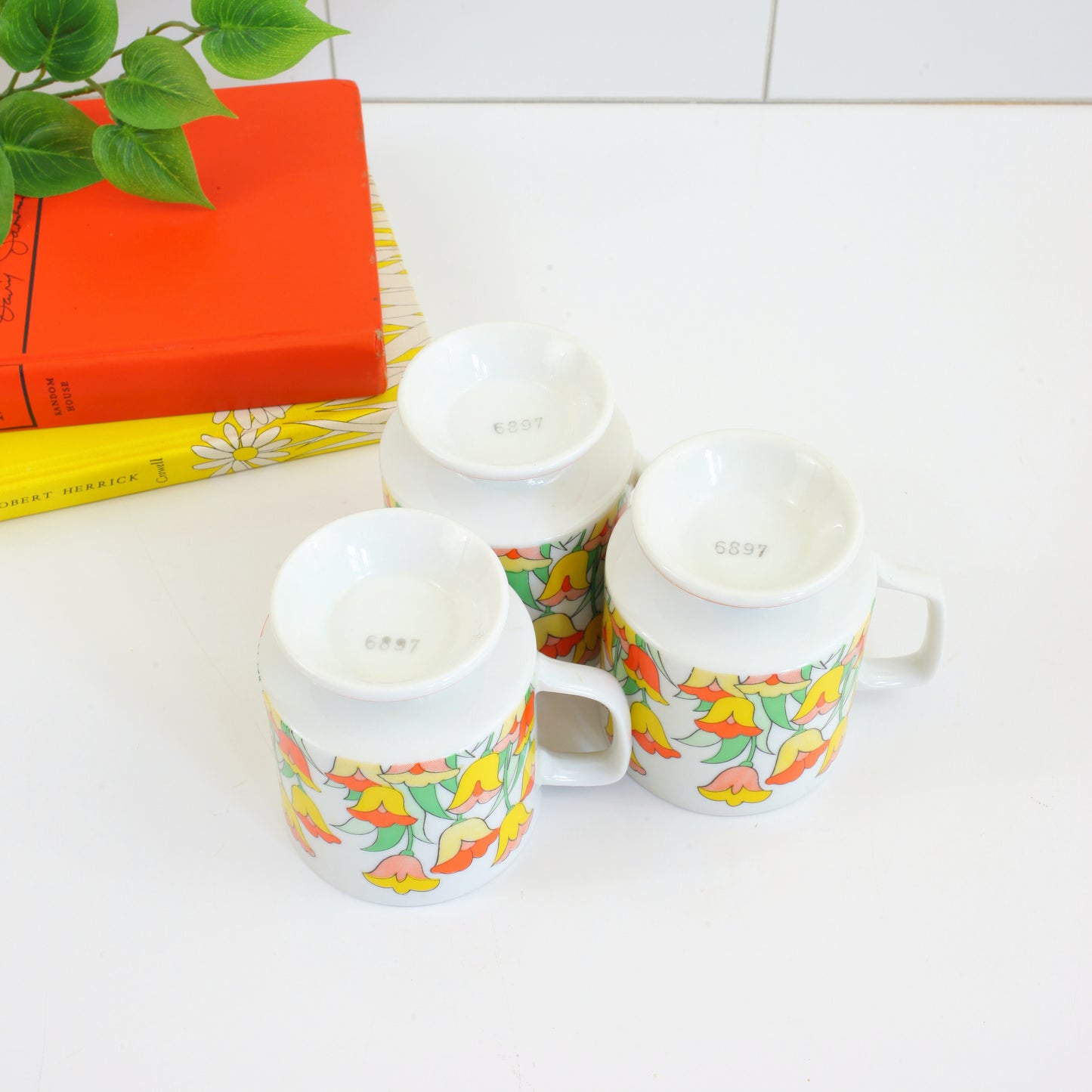 SOLD - Vintage Stacking Pedestal Tulip Mugs