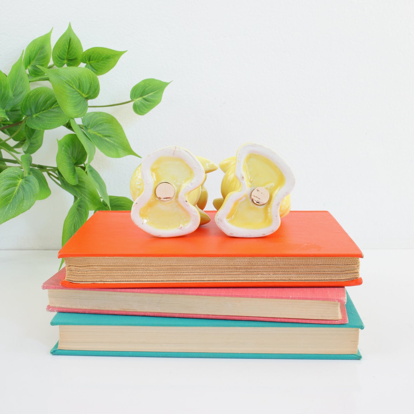 SOLD - Vintage Van Tellingen Hugging Ducks Salt & Pepper Shakers