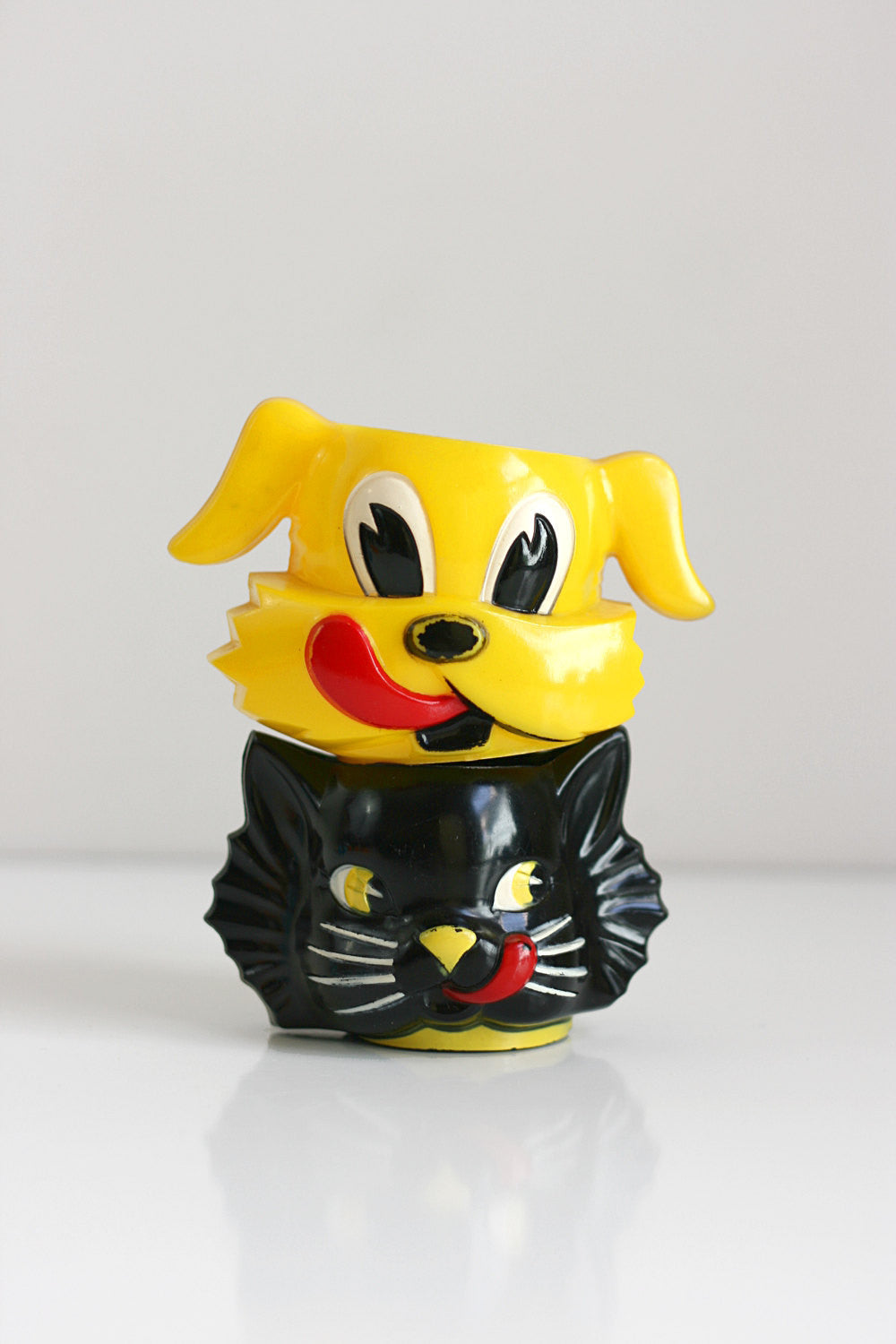 SOLD - Vintage 1950s Ken-L-Ration Cat and Dog Sugar and Cream Set