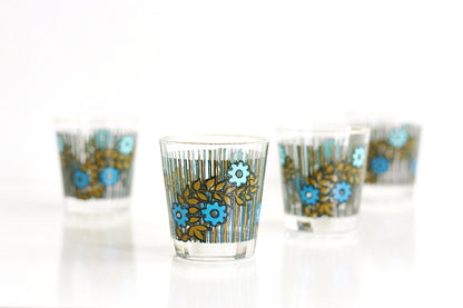 SOLD - Vintage Flower Drinking Glasses / Mid Century Modern Flower Tumblers