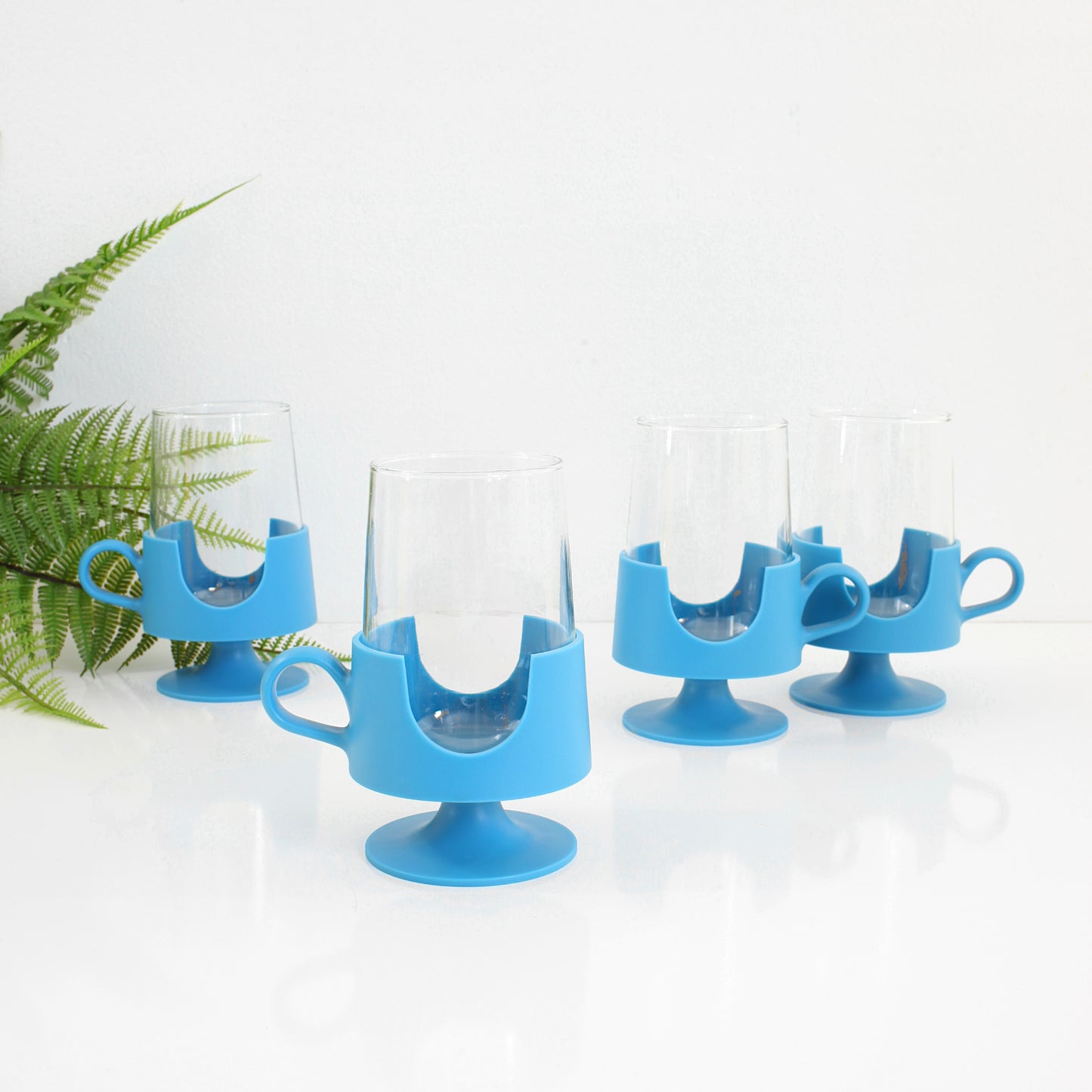 Vintage Corning Glas-Snap Glasses & Holders in Turquoise Blue