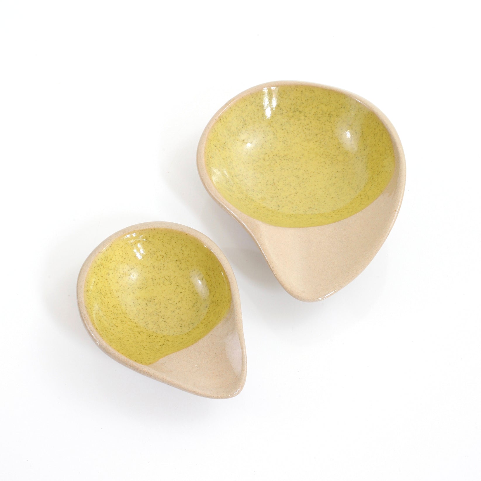 SOLD Mid Century Glidden Pottery Fong Chow Teardrop Bowl Wise Apple