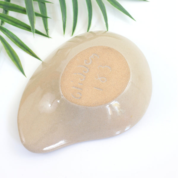 SOLD Mid Century Glidden Pottery Fong Chow Teardrop Bowl Wise Apple