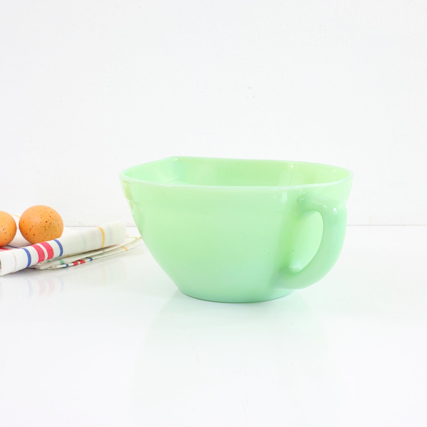 SOLD - Vintage Fire King Jadeite Batter Bowl