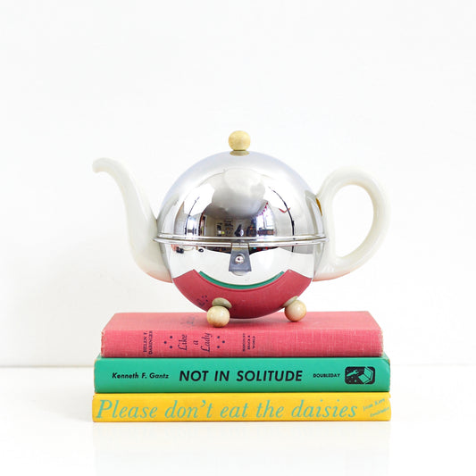 SOLD - Vintage Art Deco Bauscher Weiden DRP Teapot with Cozy