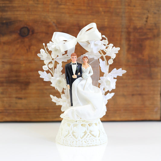 SOLD - Vintage 1950s Wedding Cake Topper