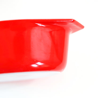 SOLD - Vintage Red Pyrex 2.5 Quart Casserole Dish