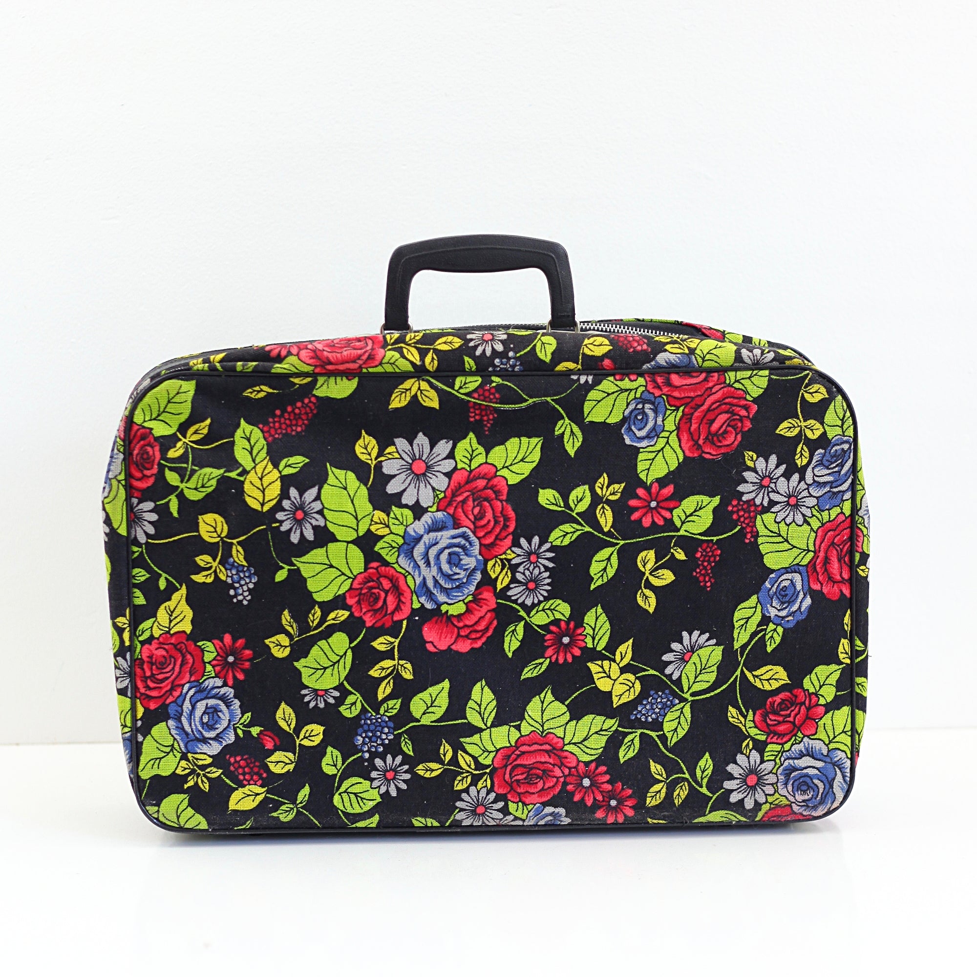 SOLD - Vintage Roses Floral Fabric Suitcase – Wise Apple Vintage