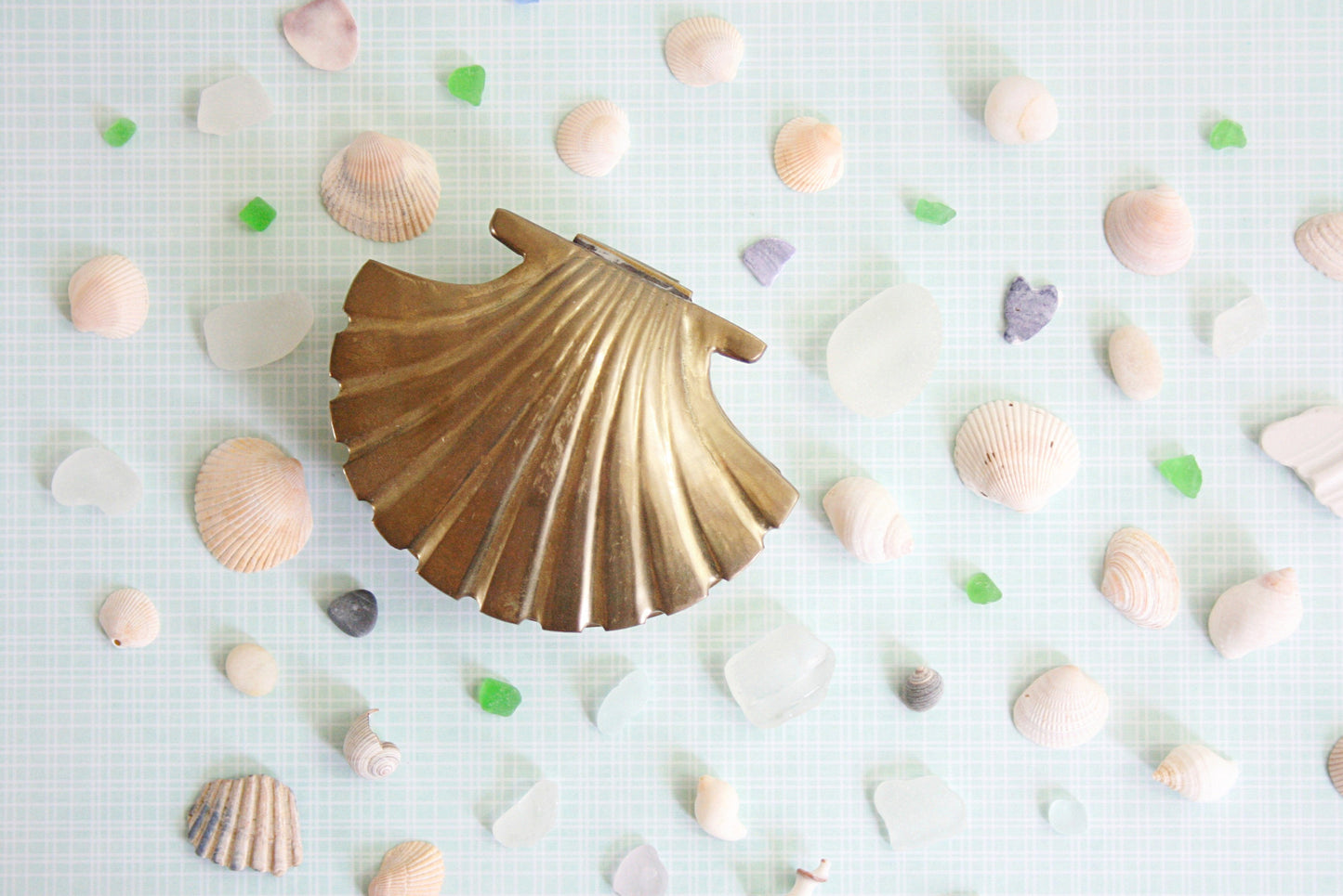 SOLD - Vintage Brass Sea Shell Trinket Box / Brass Nautical Shell Jewelry Box