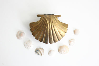 SOLD - Vintage Brass Sea Shell Trinket Box / Brass Nautical Shell Jewelry Box