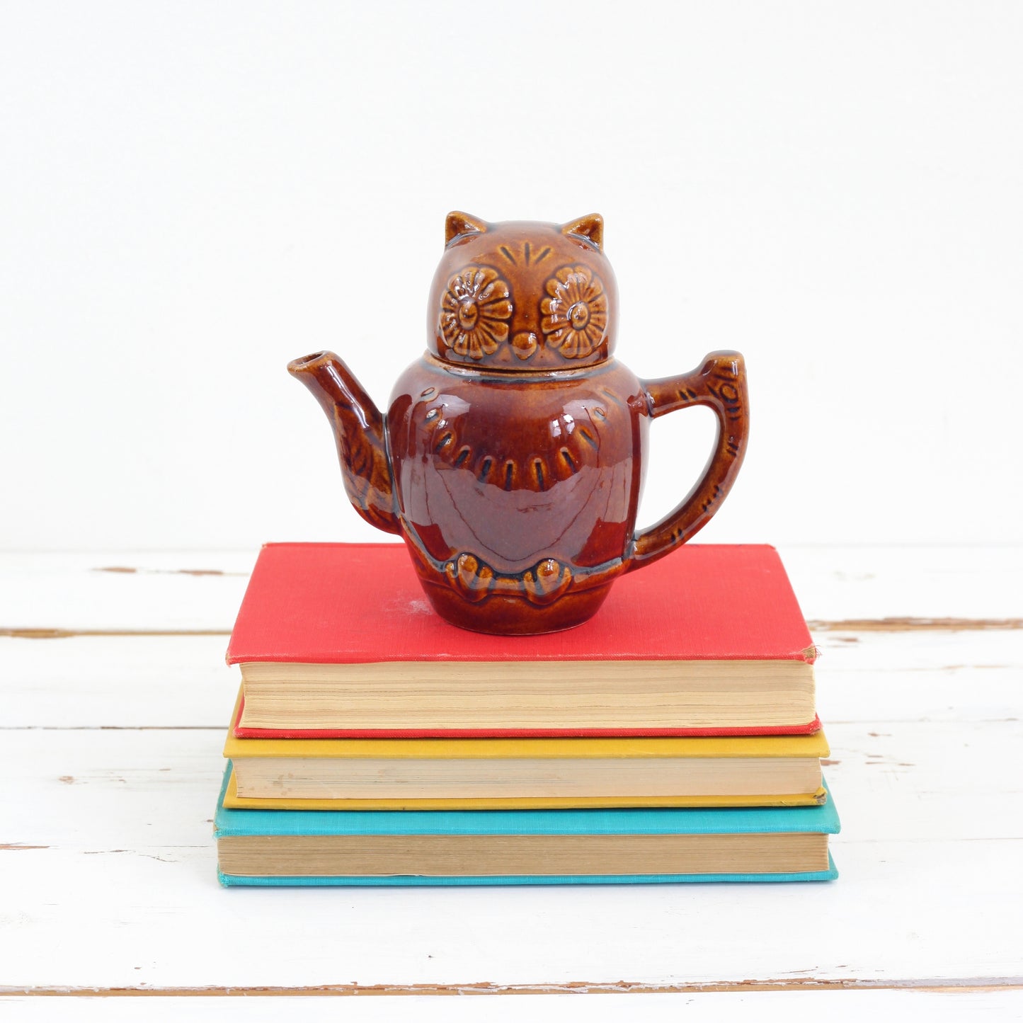 SOLD - Vintage Ceramic Owl 12 Ounce Teapot