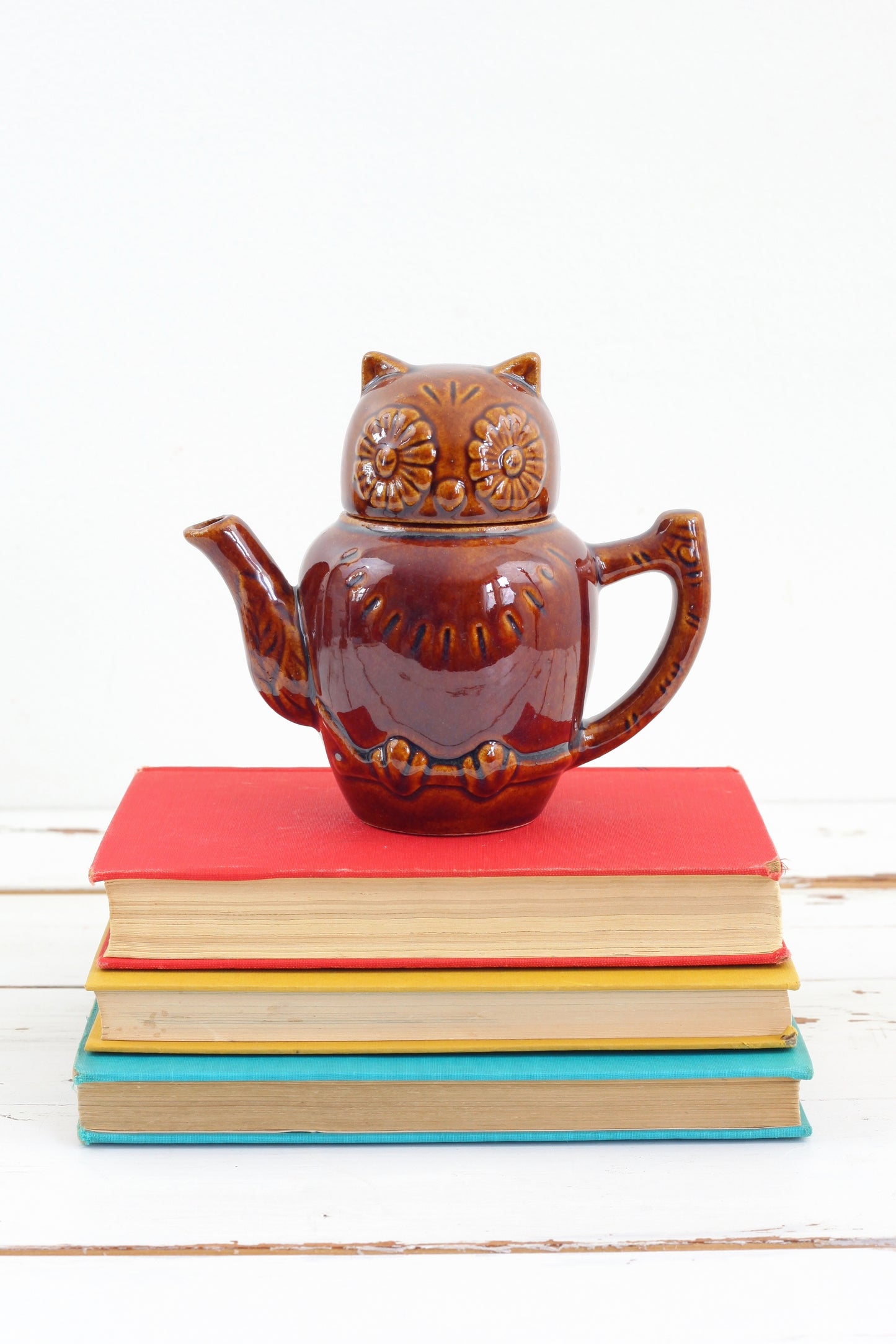 SOLD - Vintage Ceramic Owl 12 Ounce Teapot