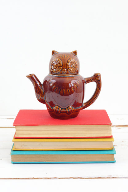 SOLD - Vintage Ceramic Owl 12 Ounce Teapot