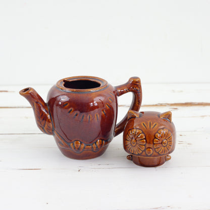 SOLD - Vintage Ceramic Owl 12 Ounce Teapot