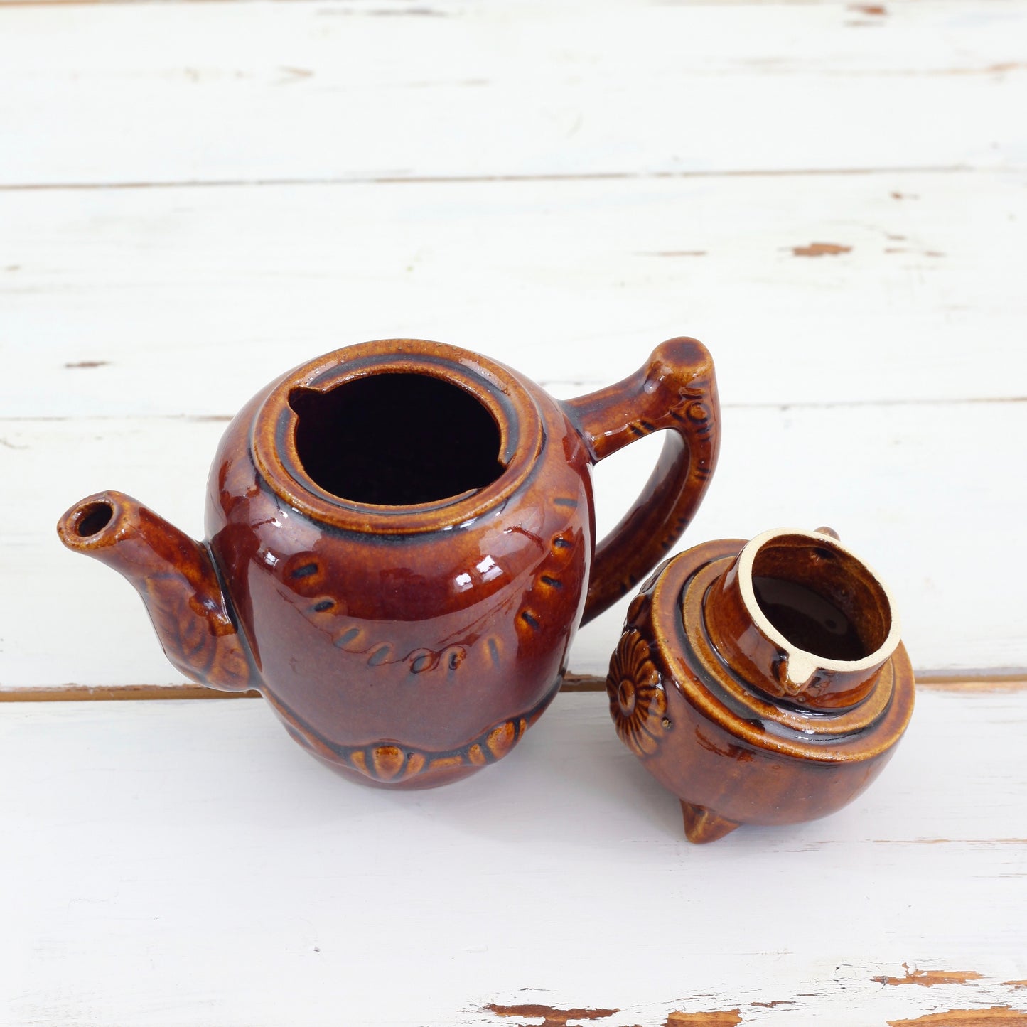 SOLD - Vintage Ceramic Owl 12 Ounce Teapot