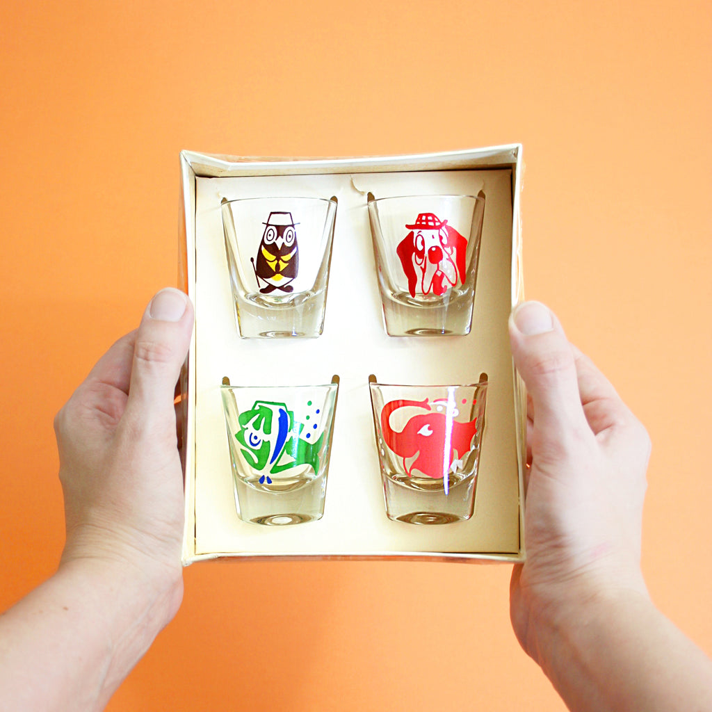 SOLD Vintage Kitschy Animals Shot Glasses by Federal Glass / Mid Cen