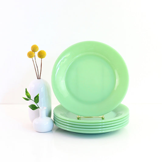 SOLD - Set of 6 Vintage Fire King Jadeite Dinner Plates