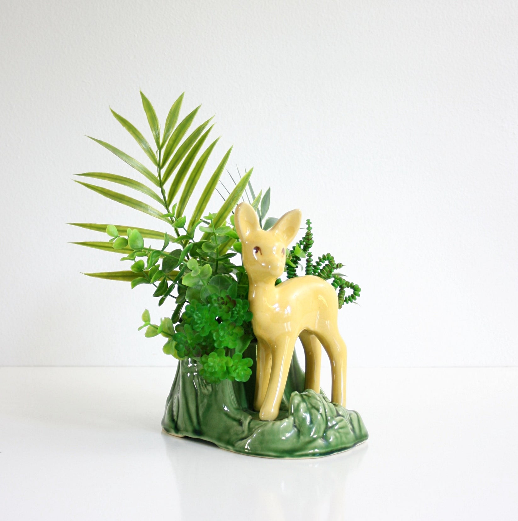 SOLD - Mid Century Shawnee Deer Planter / Vintage USA Pottery – Wise