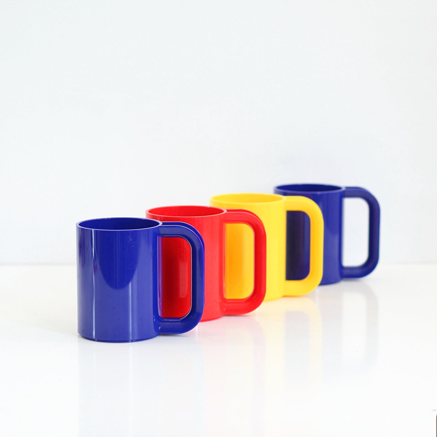 SOLD - Mid Century Maxmugs Heller Mugs by Massimo Vignelli