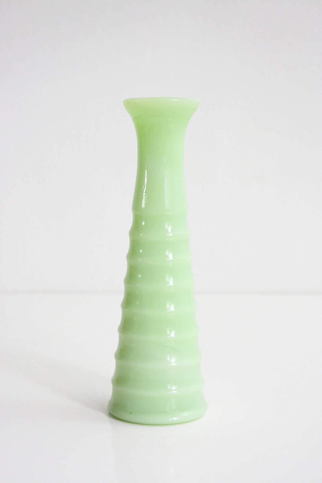 SOLD - Vintage Jeannette Jadeite Bud Vase / Mid Century Jadite Vase