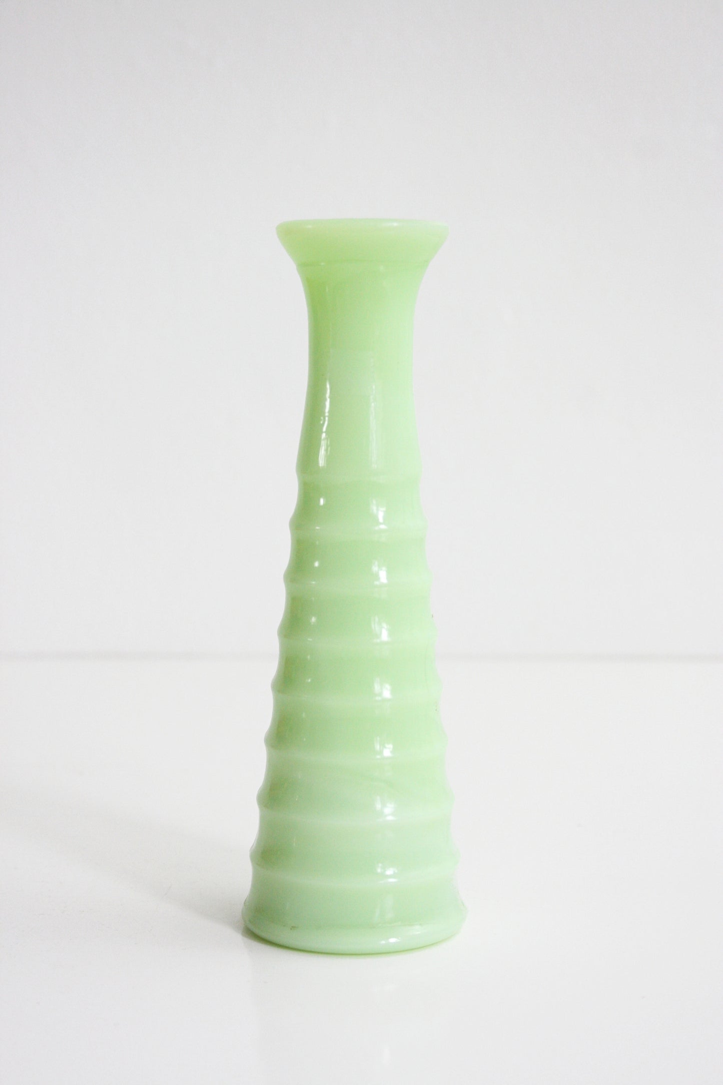 SOLD - Vintage Jeannette Jadeite Bud Vase