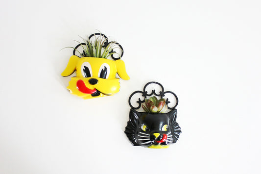 SOLD - Vintage 1950s Ken-L-Ration Cat and Dog Wall Pocket Set