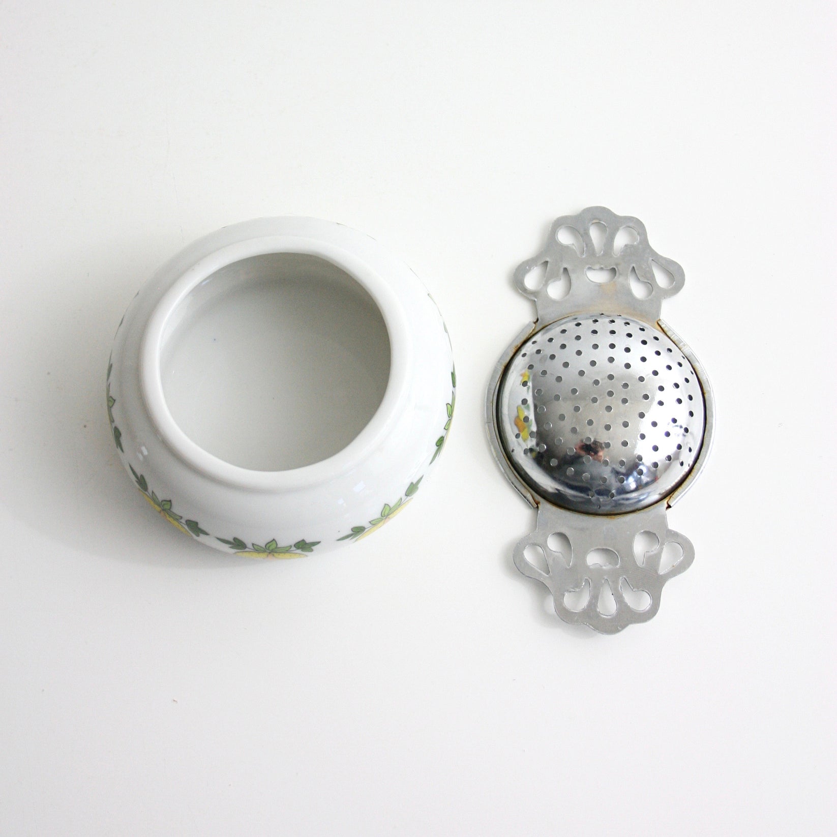 SOLD Vintage Porcelain & Metal Tea Bag Holder / Retro Lemons Two Pie Wise Apple Vintage