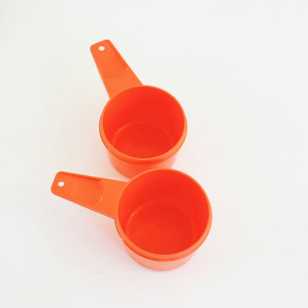 SOLD Vintage Orange Tupperware Measuring Cups Set Wise Apple Vintage Sold vintage orange tupperware measuring cups set wise apple vintage