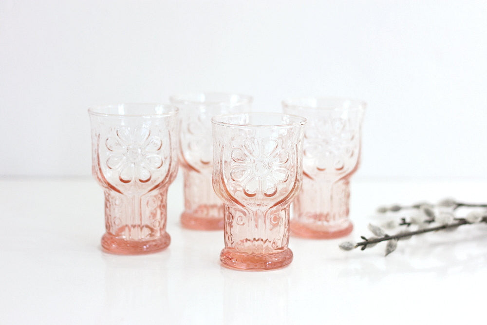 Pink Glassware. EIGHT Vintage Glasses. by Tiggy and Pip