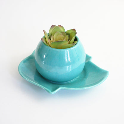 SOLD - Mid Century Modern Red Wing Pottery Planter / Aqua Leaf