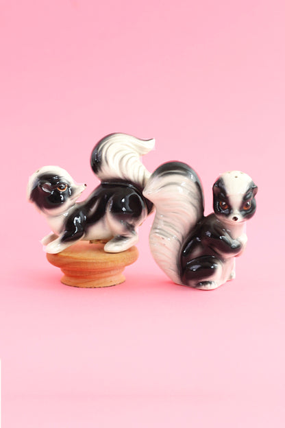 SOLD - Vintage Skunk Salt and Pepper Shakers by Relco