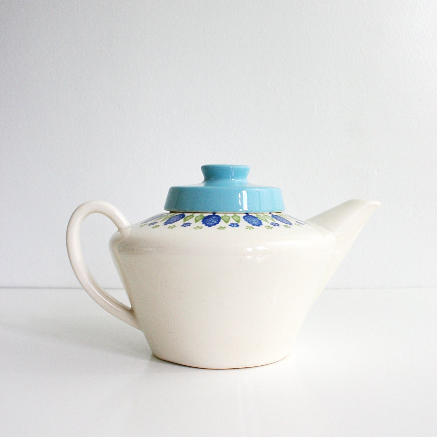 SOLD - Vintage Swiss Alpine Teapot / Mid Century Swiss Chalet Teapot by Marcrest / Vintage Ceramic Tea Pot