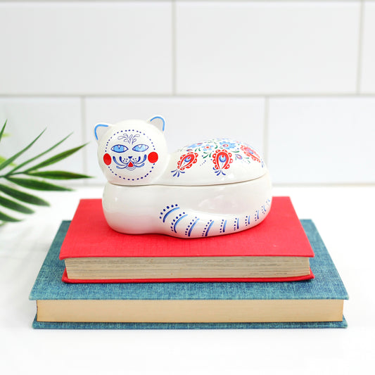 SOLD - Vintage Ceramic Cat Trinket Box