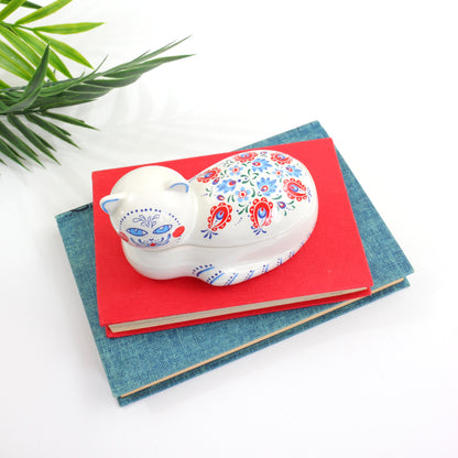 SOLD - Vintage Ceramic Cat Trinket Box