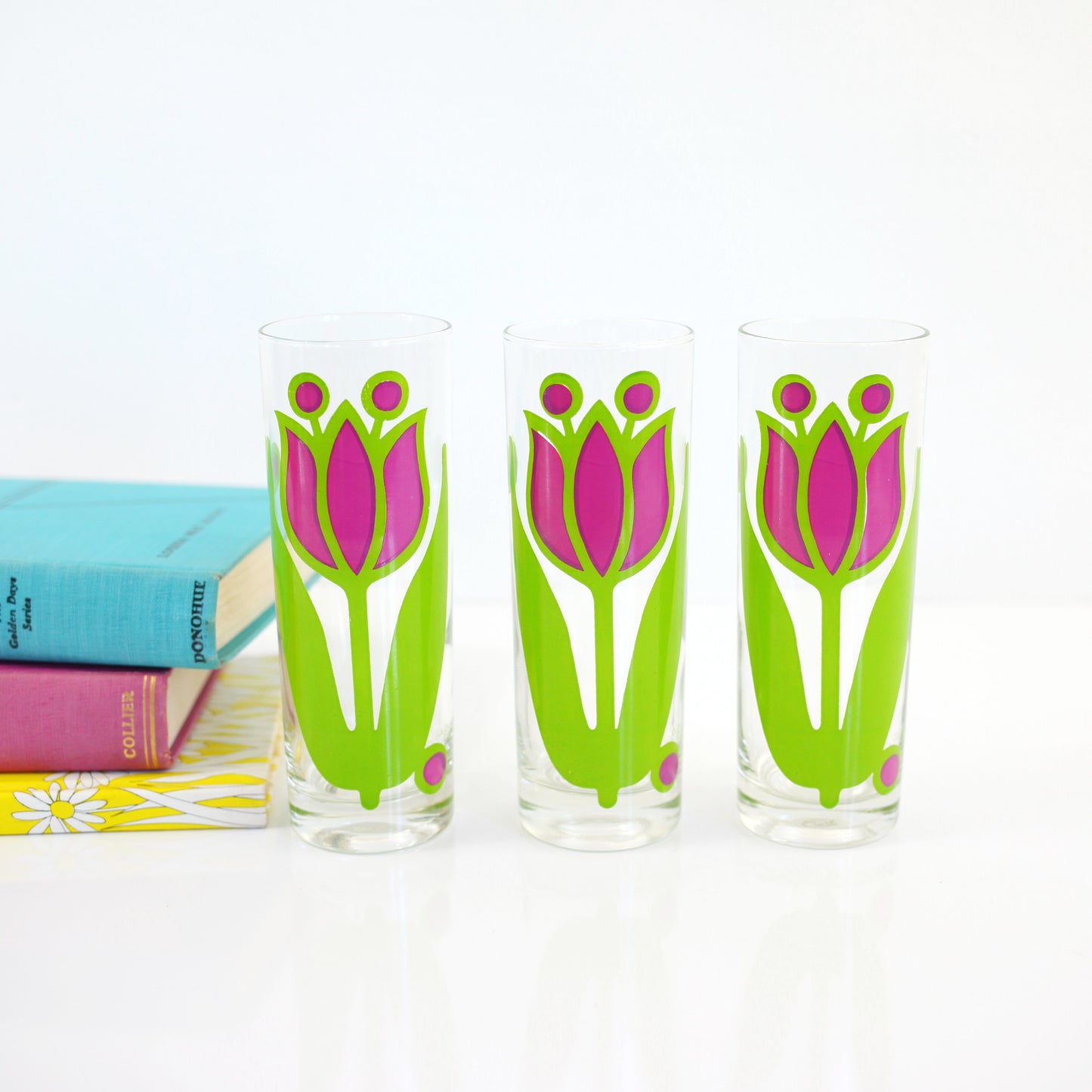 SOLD - Vintage Tulip Tom Collins Glasses by Colony Glass