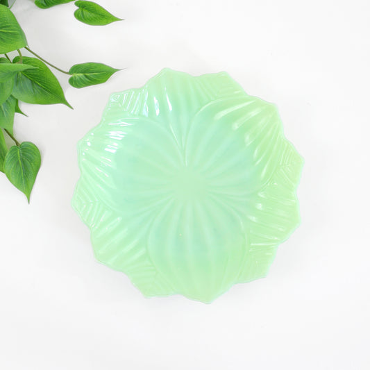 SOLD - Vintage Fire King Jadeite Lotus Blossom Plate
