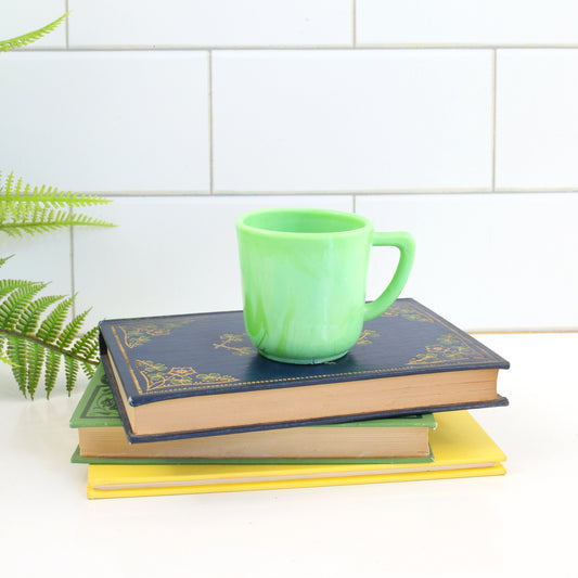 SOLD - Vintage 1940s Akro Agate Demitasse Cup