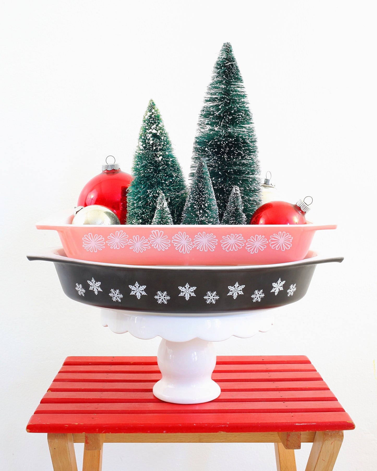 SOLD - Vintage Pyrex Black & White Snowflake Divided Dish